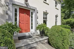 124 Ladderback Ln, Devon, PA 19333 - Photo 5