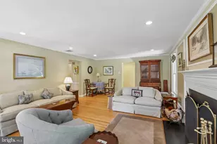 124 Ladderback Ln, Devon, PA 19333 - Photo 11