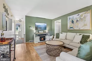 1009 Roundhouse Ct, West Chester, PA 19380 - Photo 5