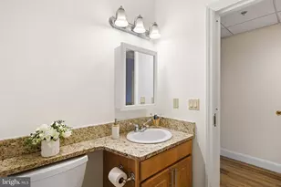 301 Victoria Gardens Dr, Kennett Square, PA 19348 - Photo 39