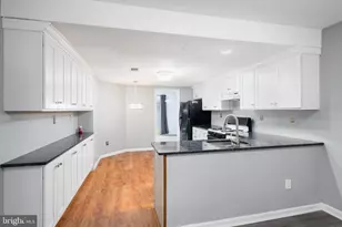 77 Bunker Hill Ct, Wayne, PA 19087 - Photo 5