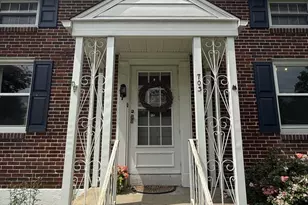 703 W 4th Ave, Parkesburg, PA 19365 - Photo 7