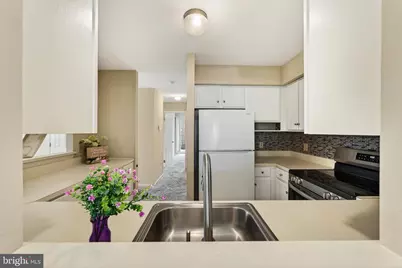 750 E Marshall Street #707, West Chester, PA 19380 - Photo 15