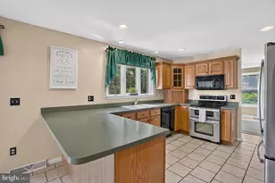 1907 Valley Rd, Coatesville, PA 19320 - Photo 11