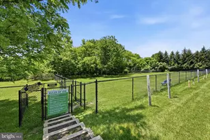 324 Carlyn Ct, Downingtown, PA 19335 - Photo 15