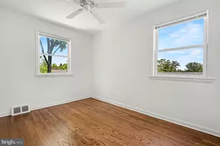 529 Columbia Ave, Phoenixville, PA 19460 - Photo 23
