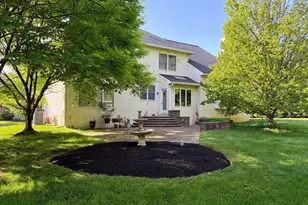 2069 St Andrews Dr, Berwyn, PA 19312 - Photo 5