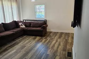 1420 E Harmony St, Coatesville, PA 19320 - Photo 9