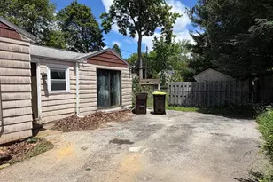 107 Manor Rd, Paoli, PA 19301 - Photo 27