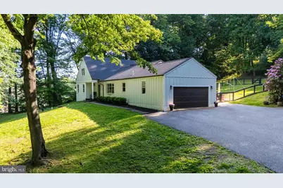2330 Horseshoe Trail, Chester Springs, PA 19425 - Photo 3
