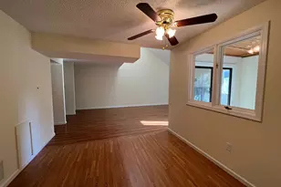 142 Harvest Ln, Phoenixville, PA 19460 - Photo 5