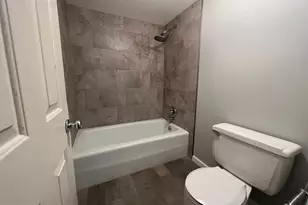 142 Harvest Ln, Phoenixville, PA 19460 - Photo 17