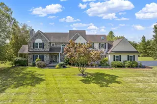 132 Barton Dr, Spring City, PA 19475 - Photo 3