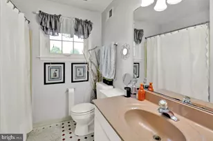 132 Barton Dr, Spring City, PA 19475 - Photo 35