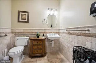 227 S High St, West Chester, PA 19382 - Photo 7