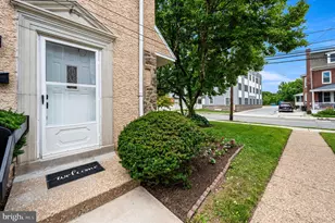 1024 W Bridge St, Phoenixville, PA 19460 - Photo 3