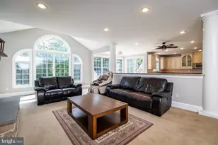 14 Maentel Dr, West Chester, PA 19382 - Photo 9