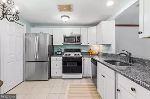 403 Mountainview Dr, Chesterbrook, PA 19087 - Photo 15