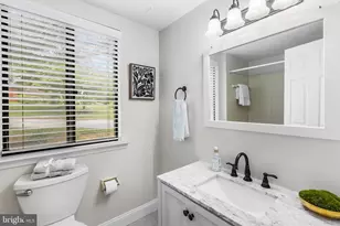 403 Mountainview Dr, Chesterbrook, PA 19087 - Photo 5