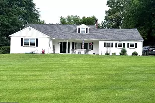 251 W Locust St, Oxford, PA 19363 - Photo 3