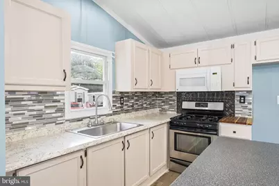 10 Vintage Lane, Honey Brook, PA 19344 - Photo 11