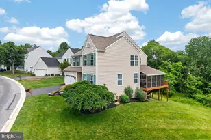 509 Larkins Bridge Dr, Downingtown, PA 19335 - Photo 3