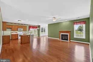 307 Sawgrass Ct, Honey Brook, PA 19344 - Photo 5