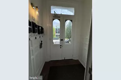 25 E Washington Street #2R, West Chester, PA 19380 - Photo 3