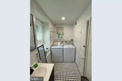 25 E Washington Street #2R, West Chester, PA 19380 - Photo 9