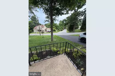 305 Irish Road, Berwyn, PA 19312 - Photo 9