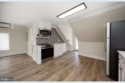 325 W Barnard Street W #3, West Chester, PA 19382 - Photo 13