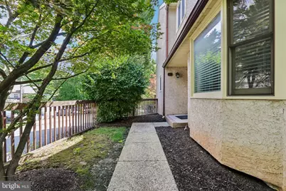 74 Soldiers Square, Chesterbrook, PA 19087 - Photo 5