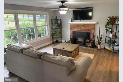 1446 Romansville, Coatesville, PA 19320 - Photo 3