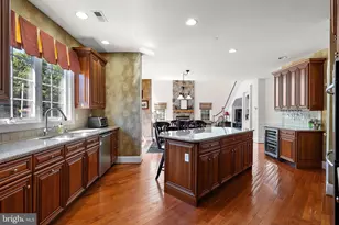 1670 Royal Berkshire Cir, West Chester, PA 19380 - Photo 7