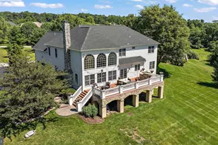 1670 Royal Berkshire Cir, West Chester, PA 19380 - Photo 3