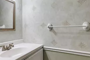 602 Lorient Dr, West Chester, PA 19382 - Photo 15