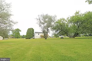 28 Frederick Rd, Coatesville, PA 19320 - Photo 31