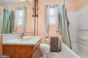 239 Hall St, Phoenixville, PA 19460 - Photo 13