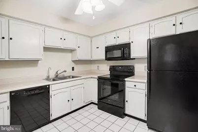205 Valley Stream Lane #205, Tredyffrin, PA 19087 - Photo 7