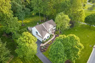 100 Pine Tree Dr, Honey Brook, PA 19344 - Photo 5