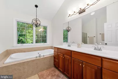 100 Pine Tree Drive, Honey Brook, PA 19344 - Photo 31