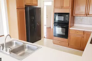 14 Hayworth Cir, Exton, PA 19341 - Photo 3
