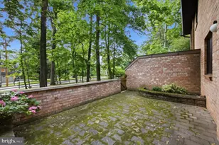 127 Woodgate Ln, Paoli, PA 19301 - Photo 7
