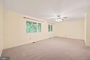 127 Woodgate Ln, Paoli, PA 19301 - Photo 13