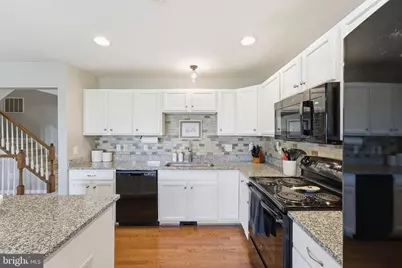 164 S Savanna Drive, Pottstown, PA 19465 - Photo 17