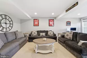 164 S Savanna Dr, Pottstown, PA 19465 - Photo 5