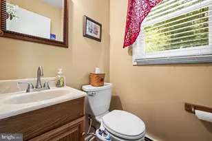 8 Granger Ln, Coatesville, PA 19320 - Photo 19