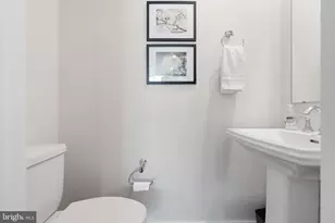 339 Foundry St, Phoenixville, PA 19460 - Photo 21