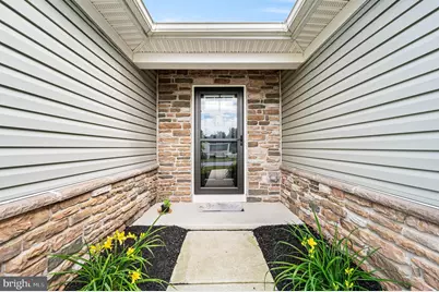 213 Folin Street, Coatesville, PA 19320 - Photo 3