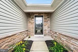 213 Folin St, Coatesville, PA 19320 - Photo 3
